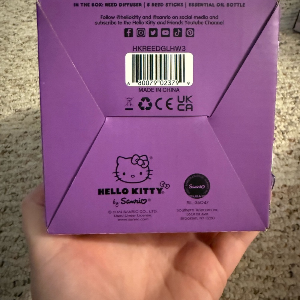Hello Kitty, Halloween Reed Diffuser Peppermint! CIB SOME WEAR ON BOX SEE PICS - Picture 5 of 5